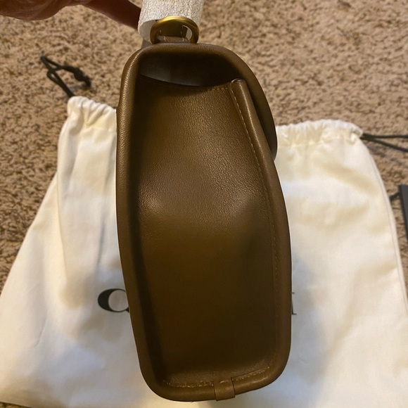 !!!SOLD!!! Coach 1941 Turnlock Curved Top Handle - Picture 4 of 9